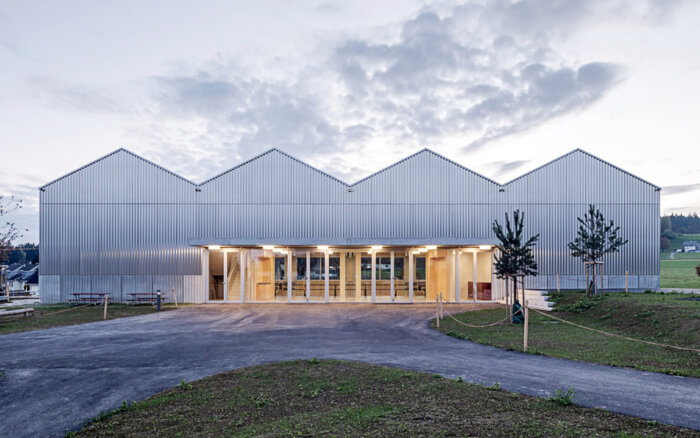 Rood Oberrueti Schulraumerweiterung 02