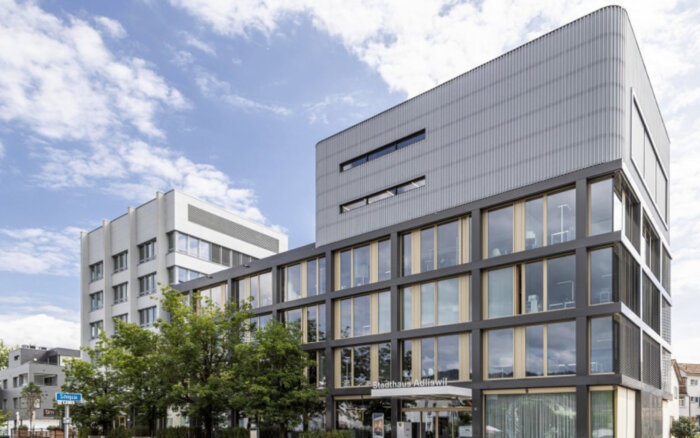 Rood Adliswil Neubau Stadthaus 01